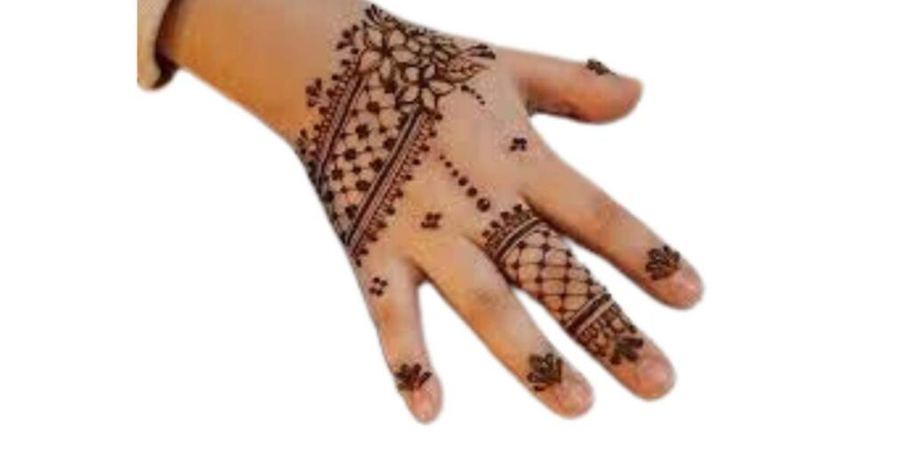 Cute Mehndi Designs For Kids