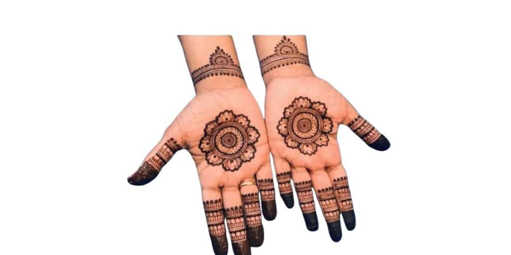 Cute Mehndi Designs For Kids