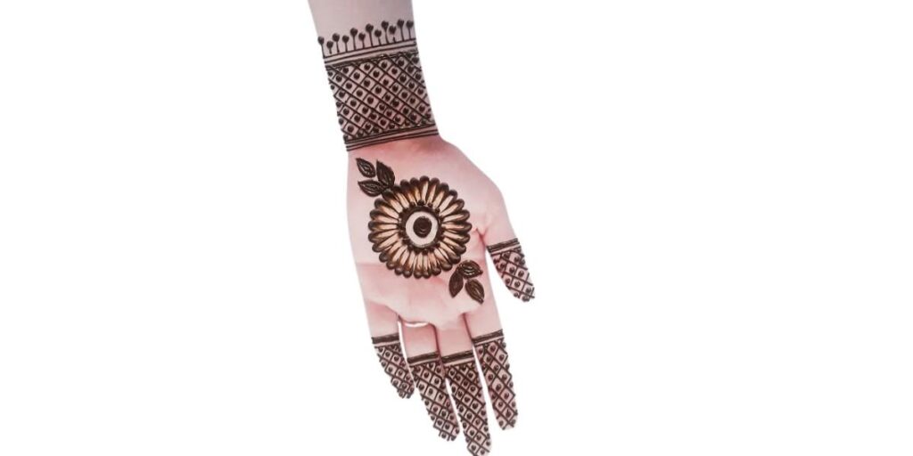 Cute Mehndi Designs For Kids