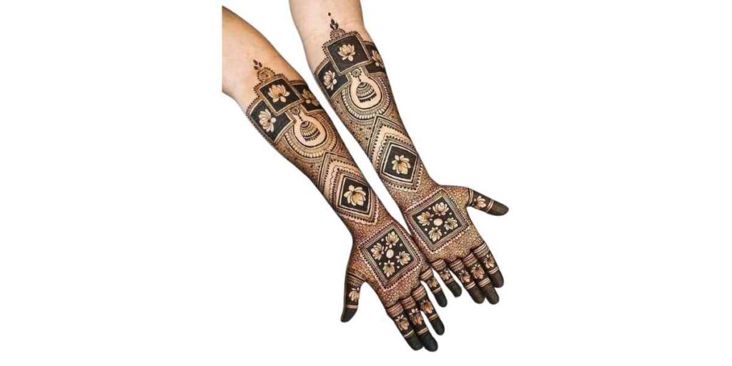 Latest Bridal Henna Design Featuring Lotus and Grid Work