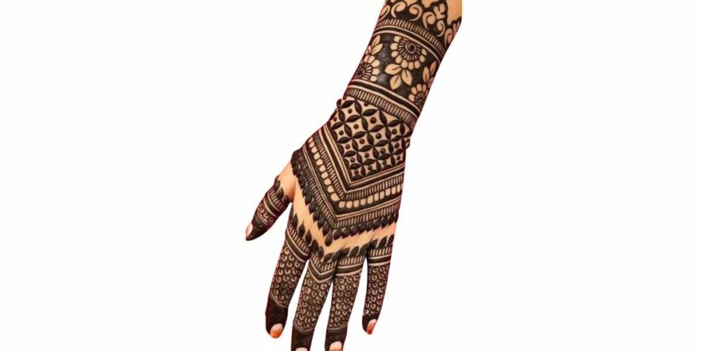 Trendy Mehndi Design Back Hand