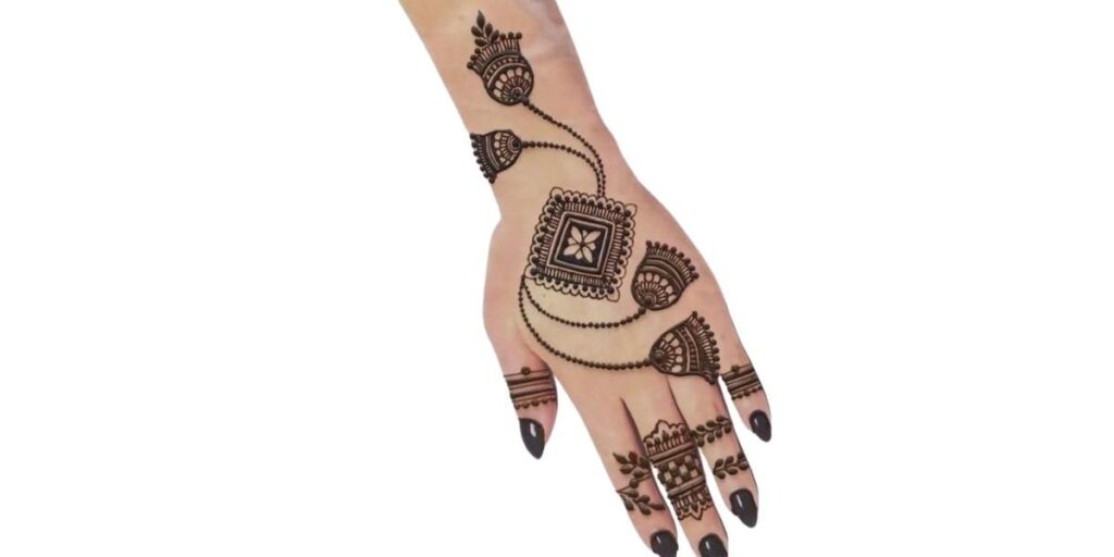 Square Motif Back Hand Mehndi Design