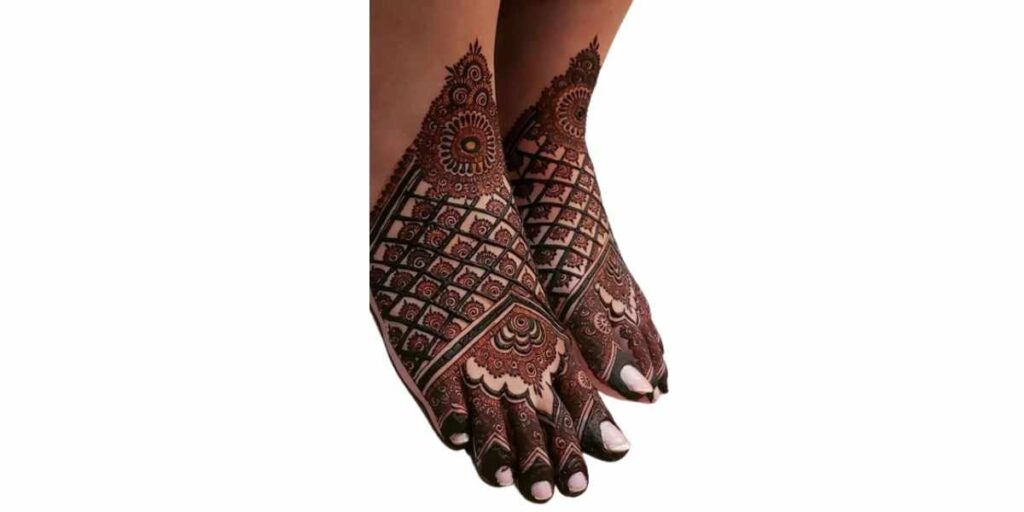 Stylish Foot Mehndi Design