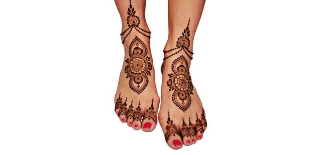 Stylish Foot Mehndi Design