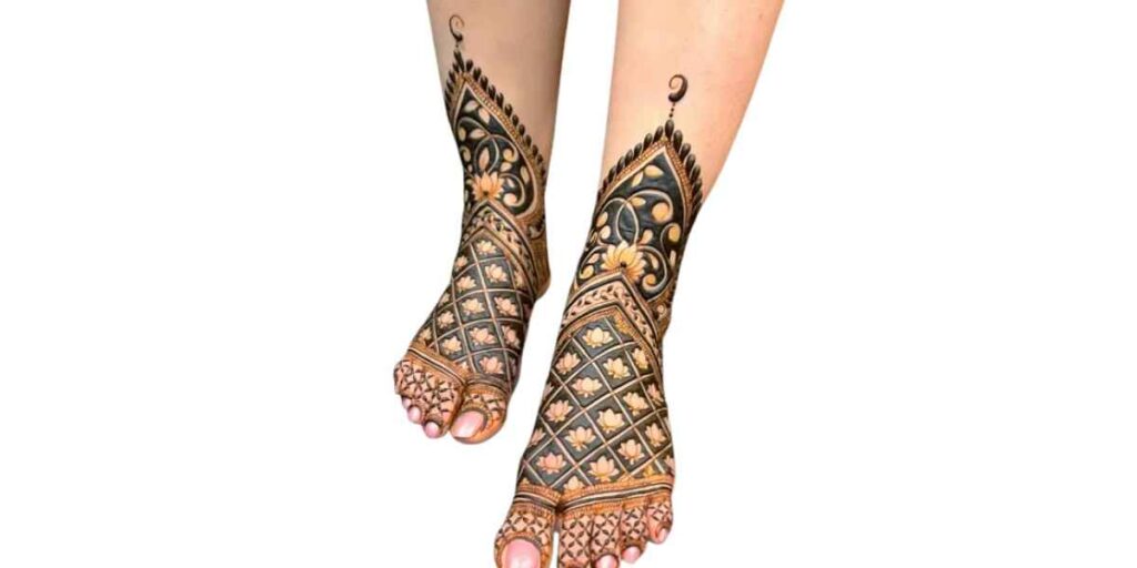 Stylish Foot Mehndi Design