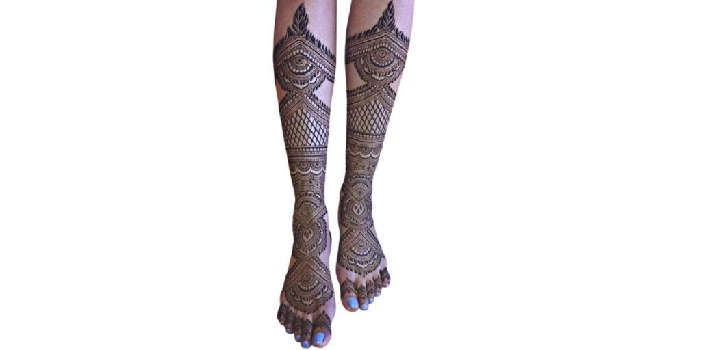 Stylish Foot Mehndi Design